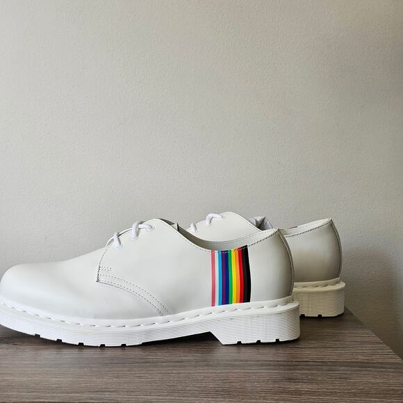 Dr Martens  Men's 1461 for Pride 3 Eye Shoes Size 11 White Smooth NWT - Picture 2 of 8
